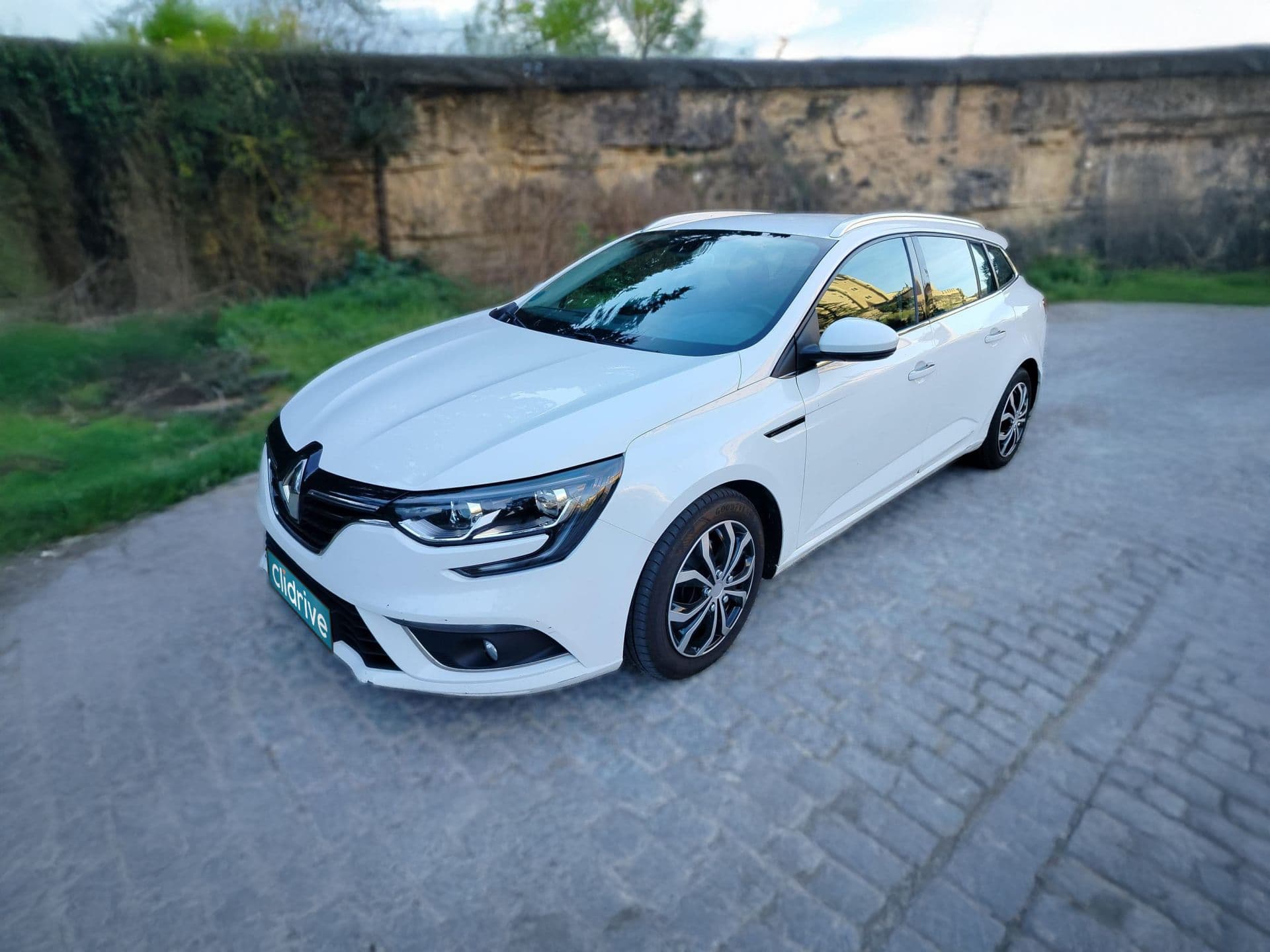 RENAULT megane
