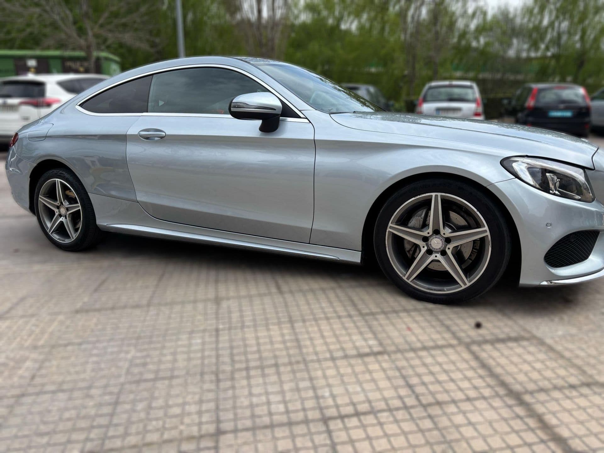 MERCEDES clase c