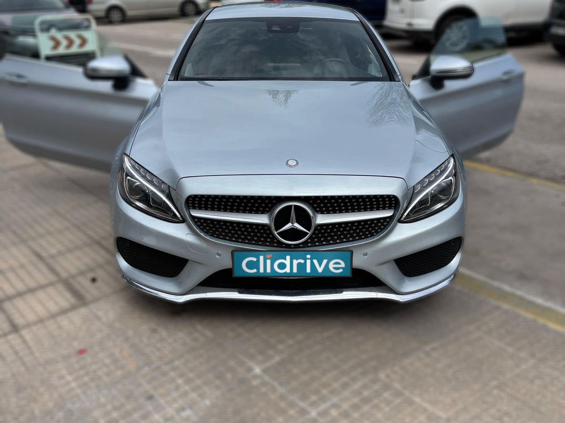 MERCEDES clase c