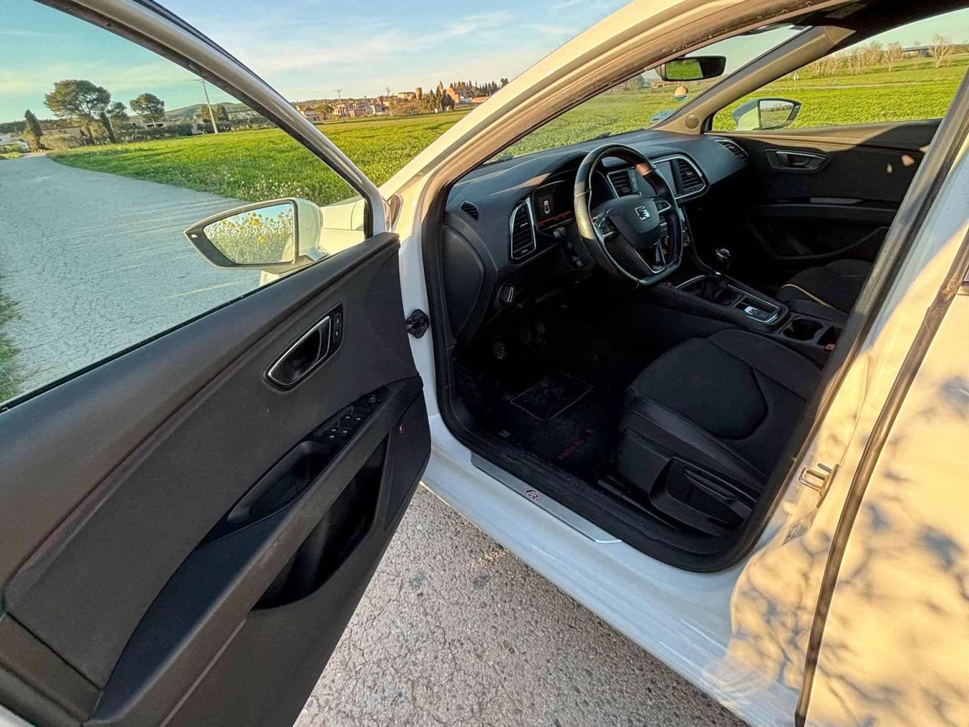 SEAT leon