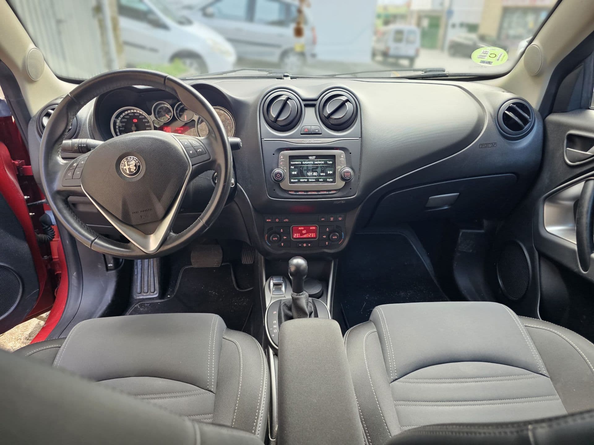 ALFA ROMEO mito