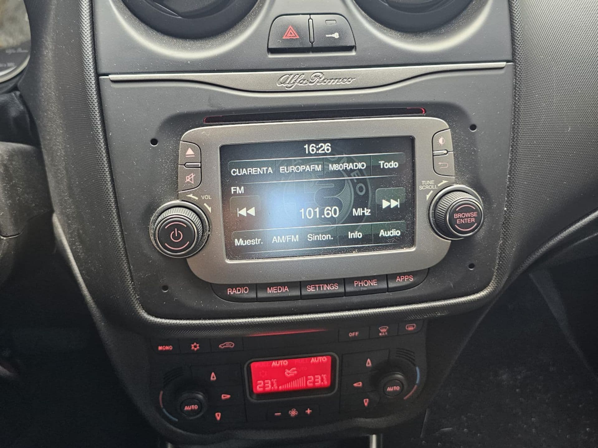 ALFA ROMEO mito