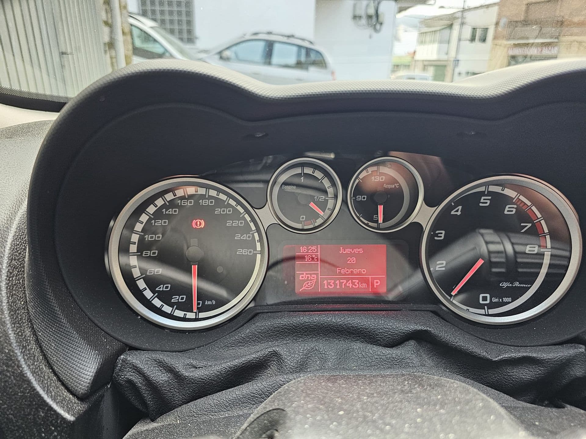 ALFA ROMEO mito