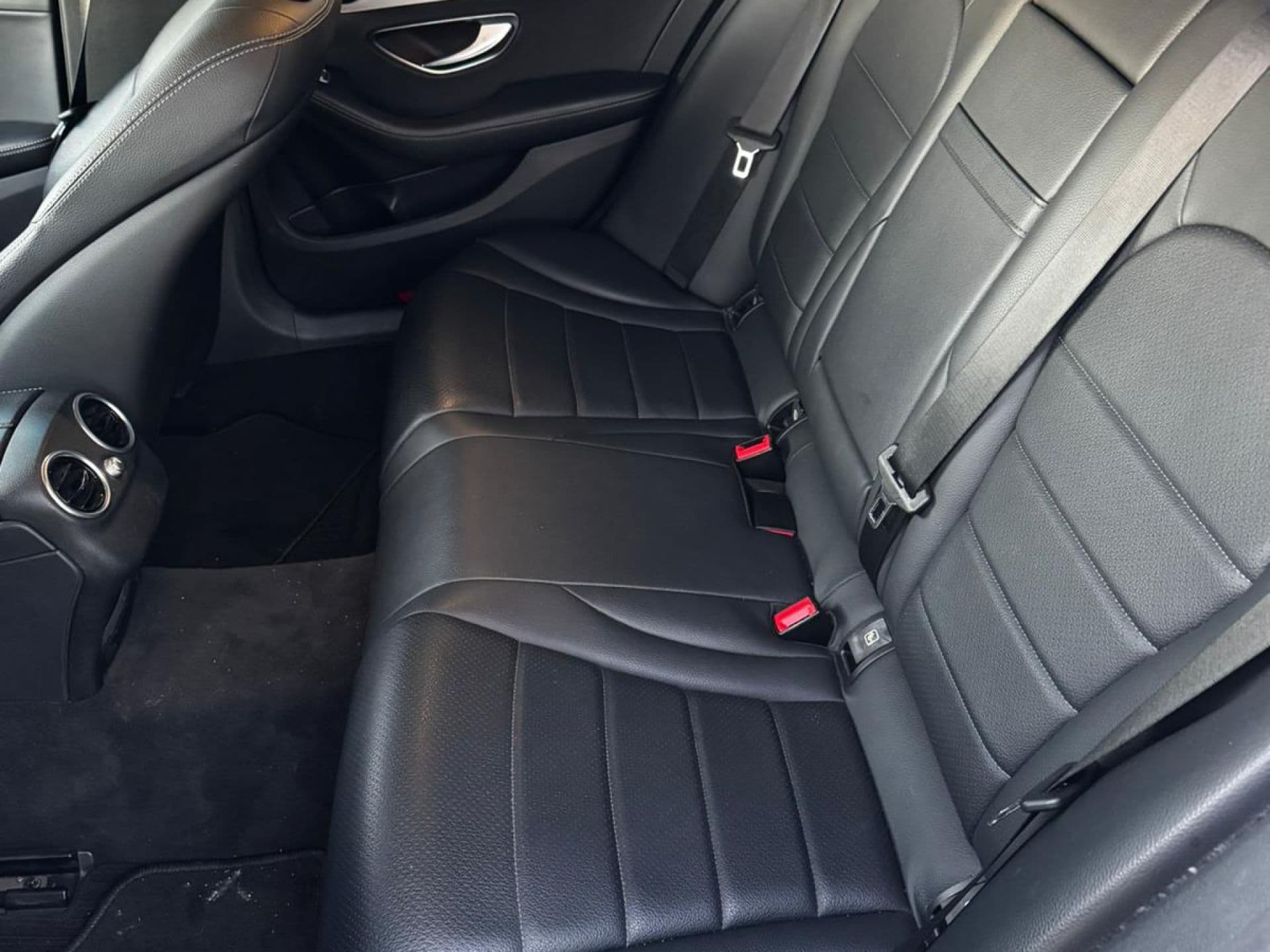 MERCEDES clase c
