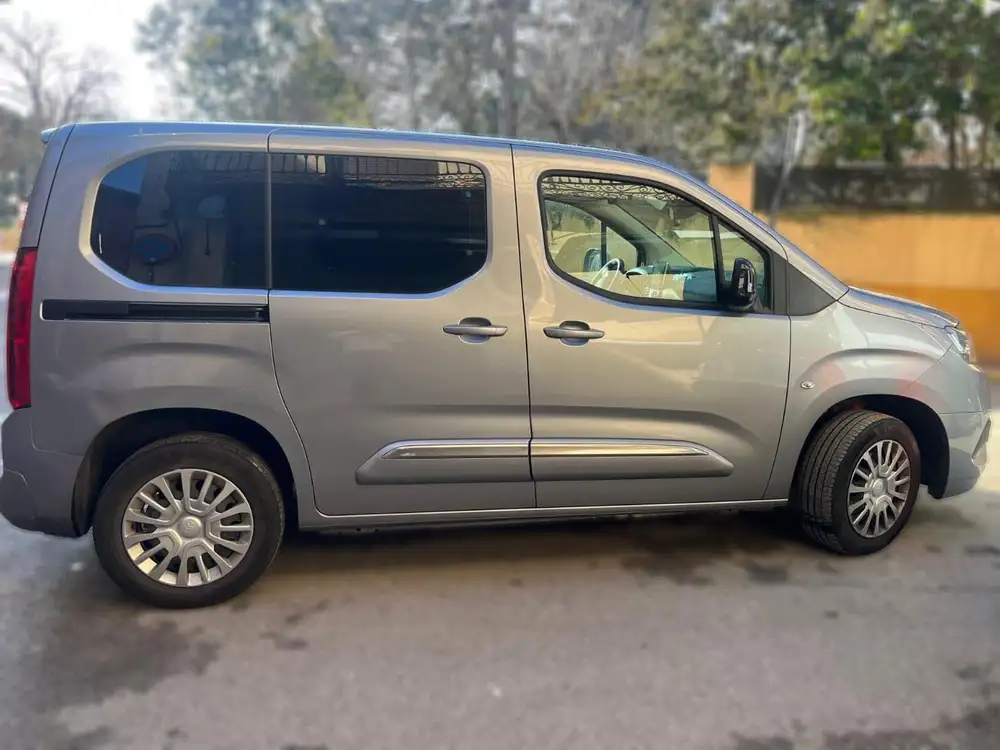 TOYOTA proace city verso de segunda mano | Clidrive