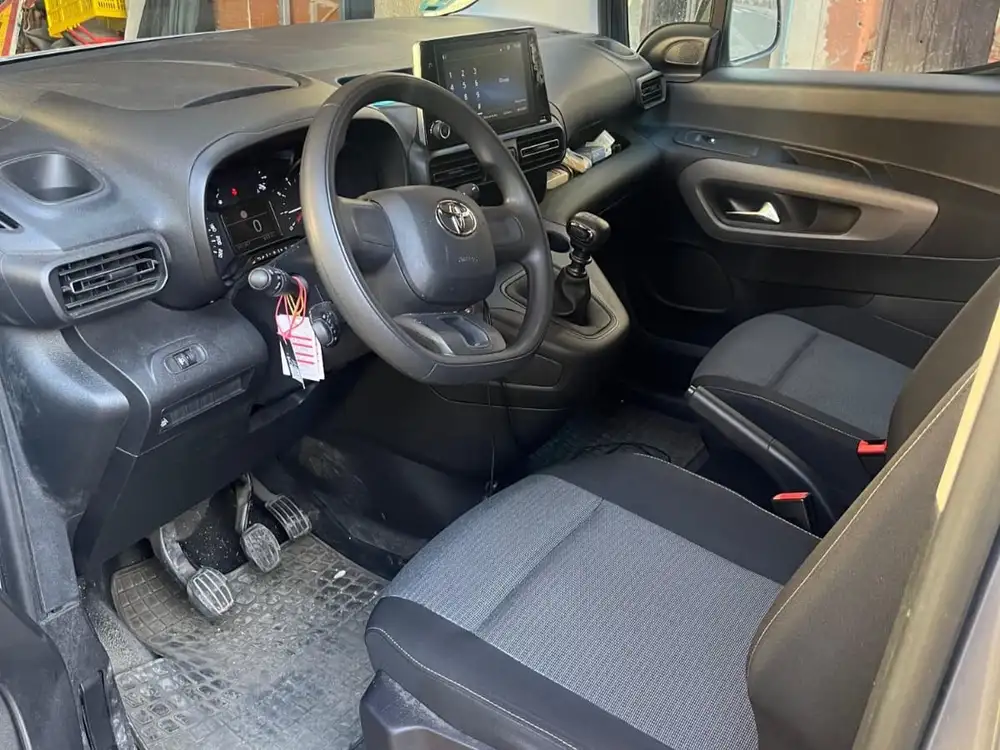 TOYOTA proace city verso de segunda mano | Clidrive