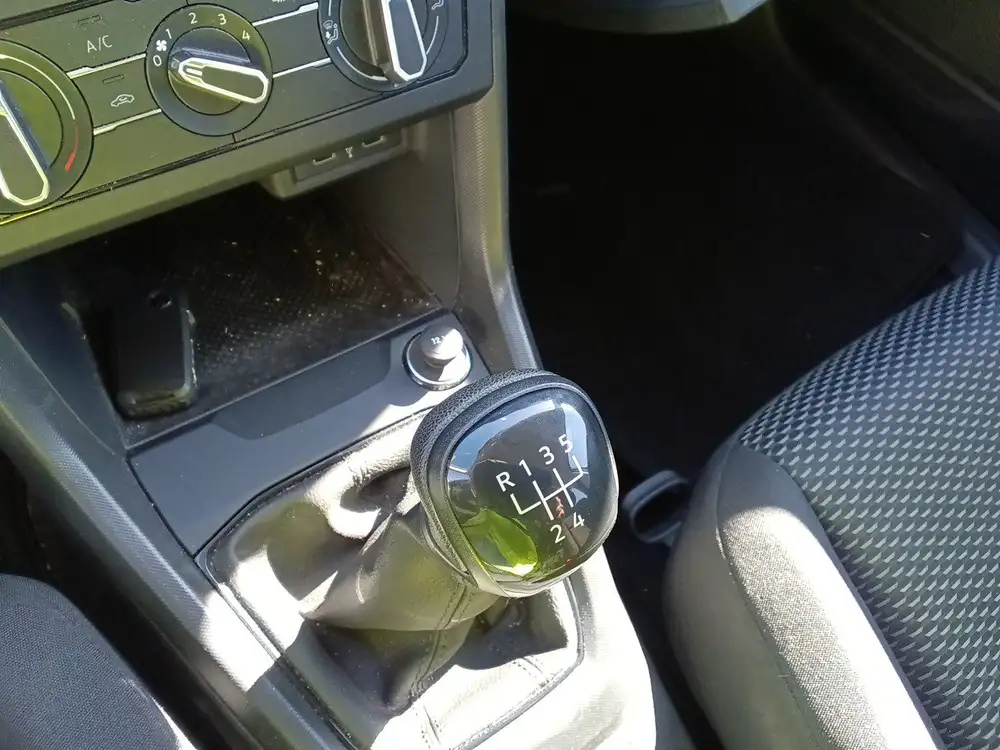 VOLKSWAGEN t-cross de segunda mano | Clidrive