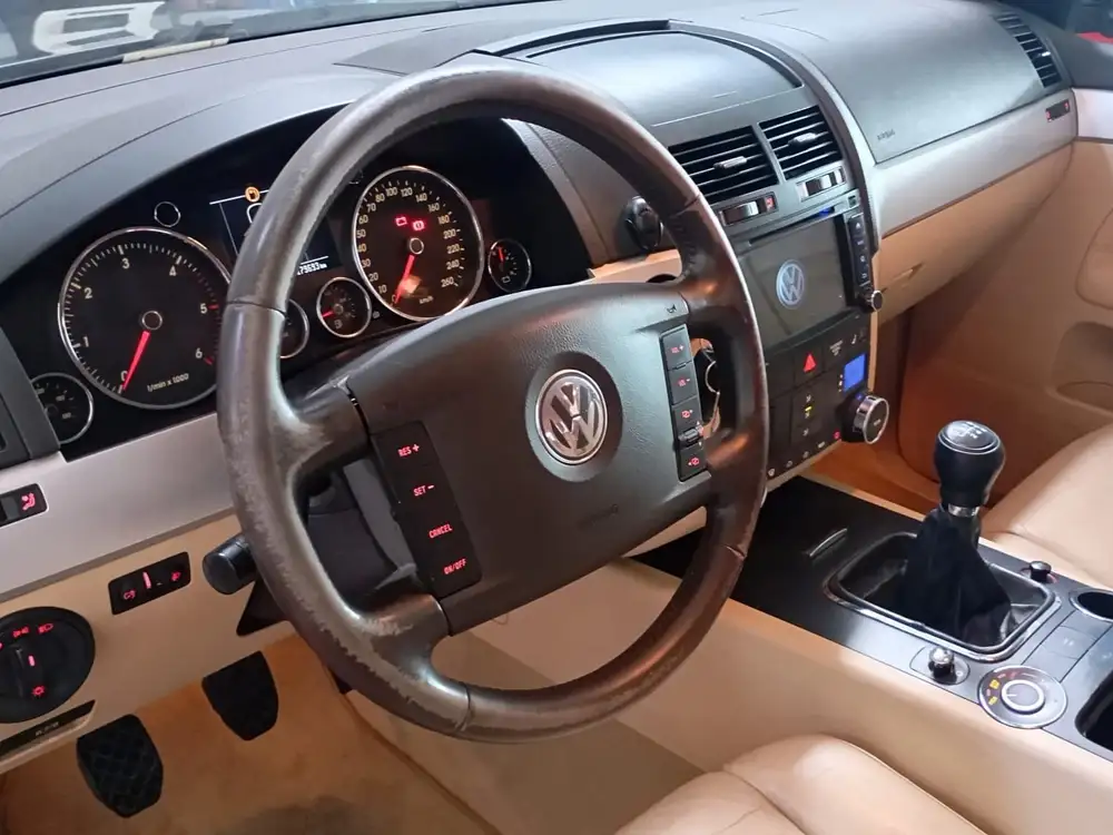 VOLKSWAGEN touareg de segunda mano | Clidrive