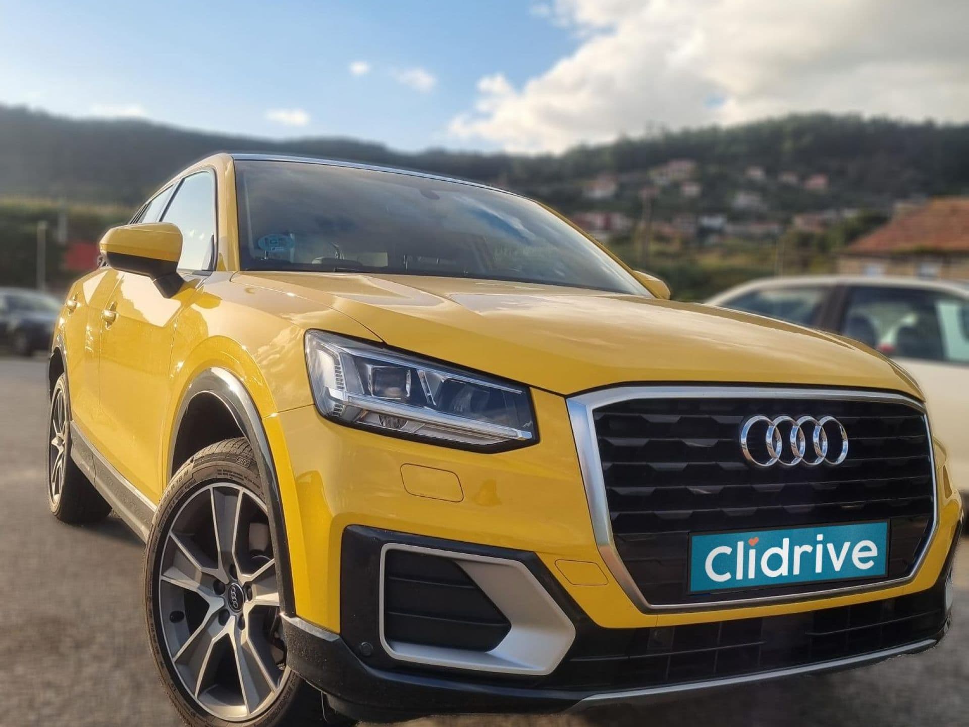 AUDI q2