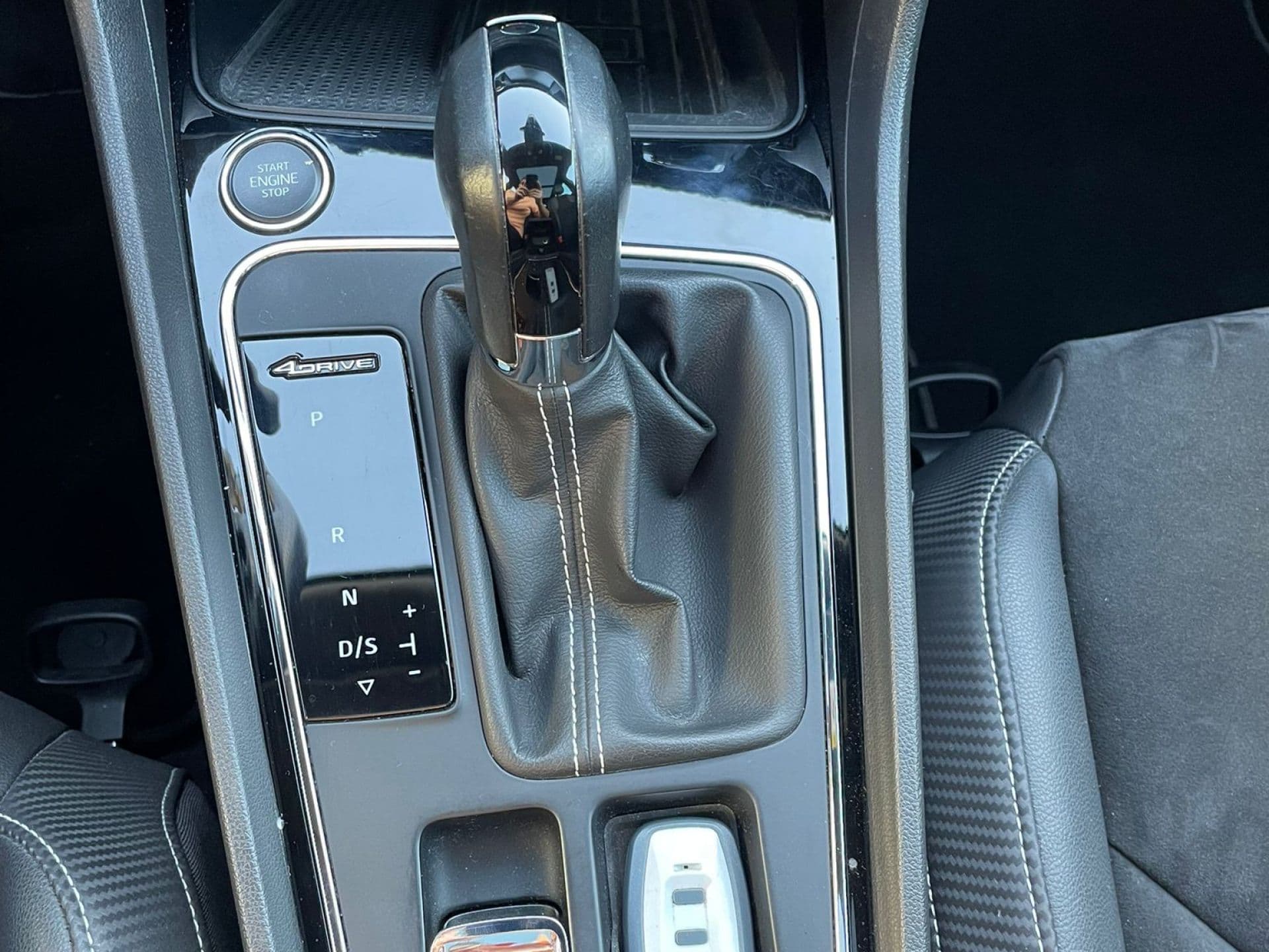 SEAT leon