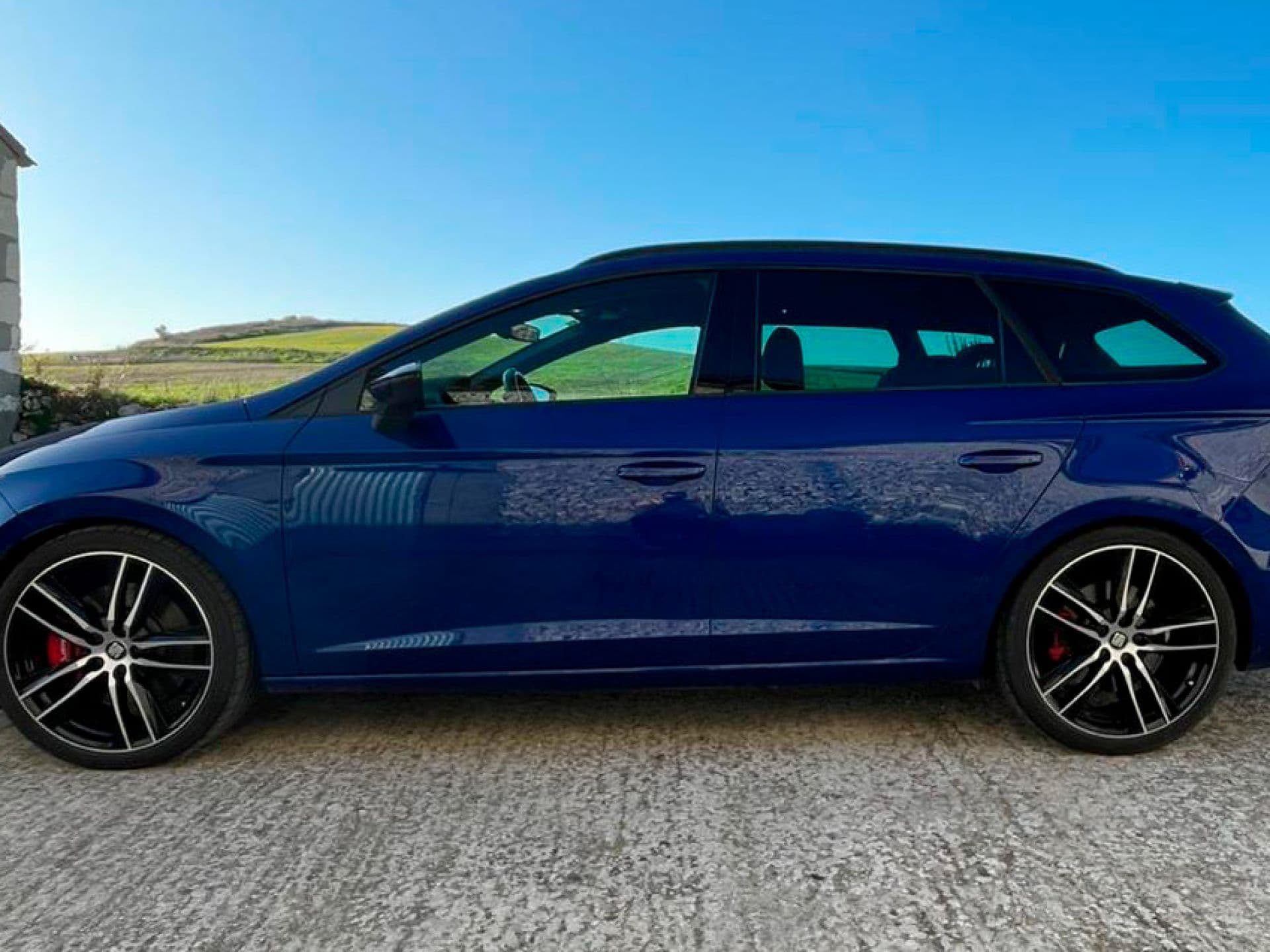 SEAT leon