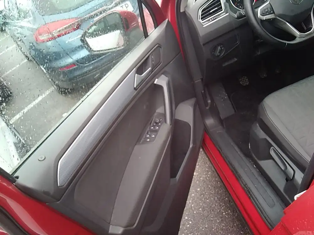 VOLKSWAGEN tiguan - Foto 11 | Clidrive