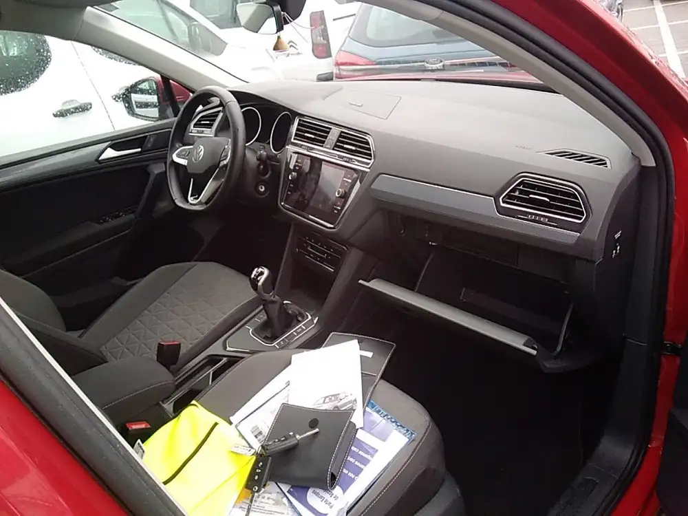 VOLKSWAGEN tiguan - Foto 12 | Clidrive