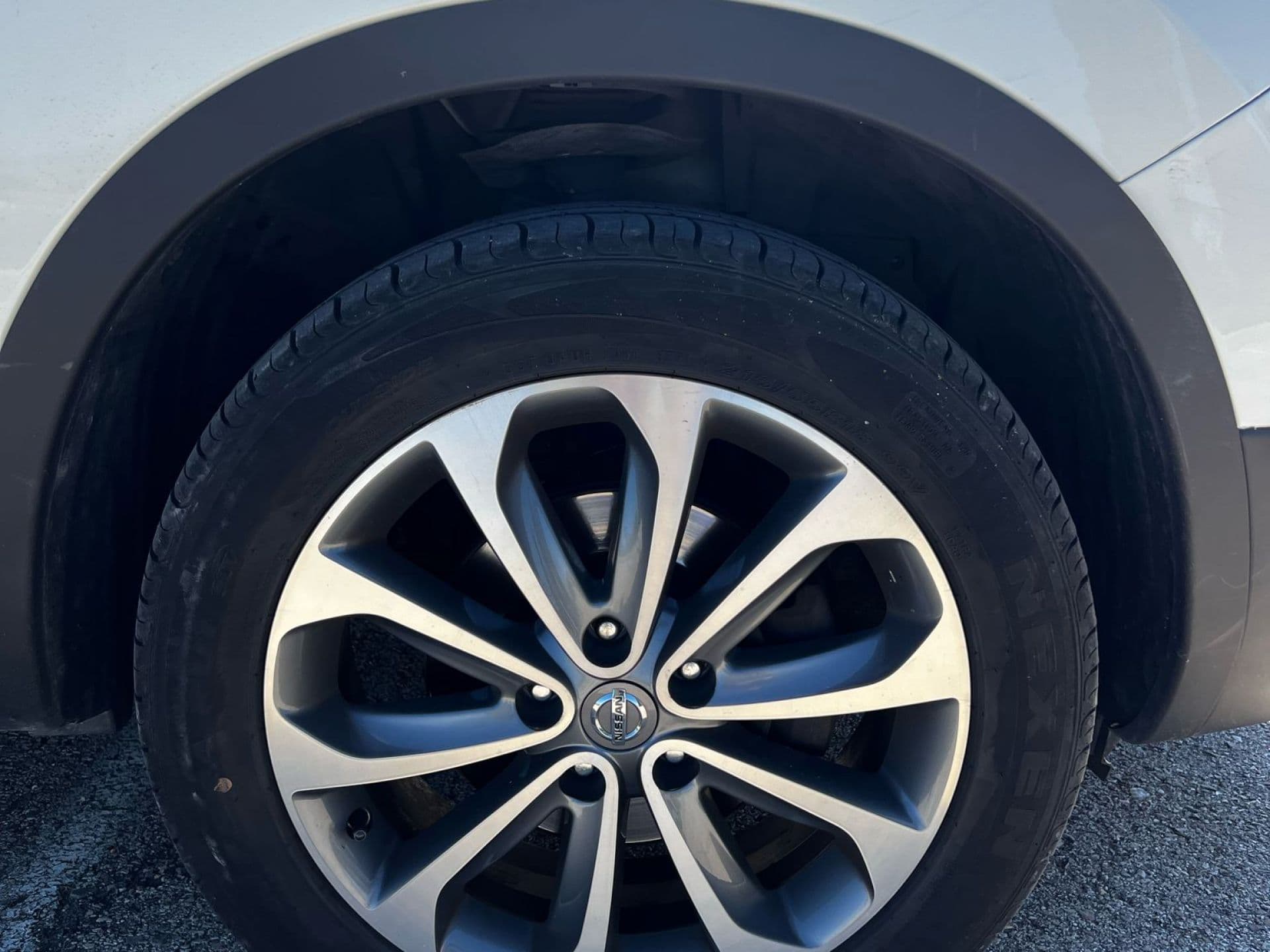 NISSAN qashqai