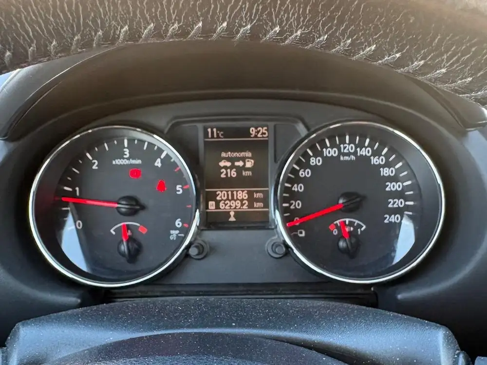 NISSAN qashqai+2 - Foto 9 | Clidrive