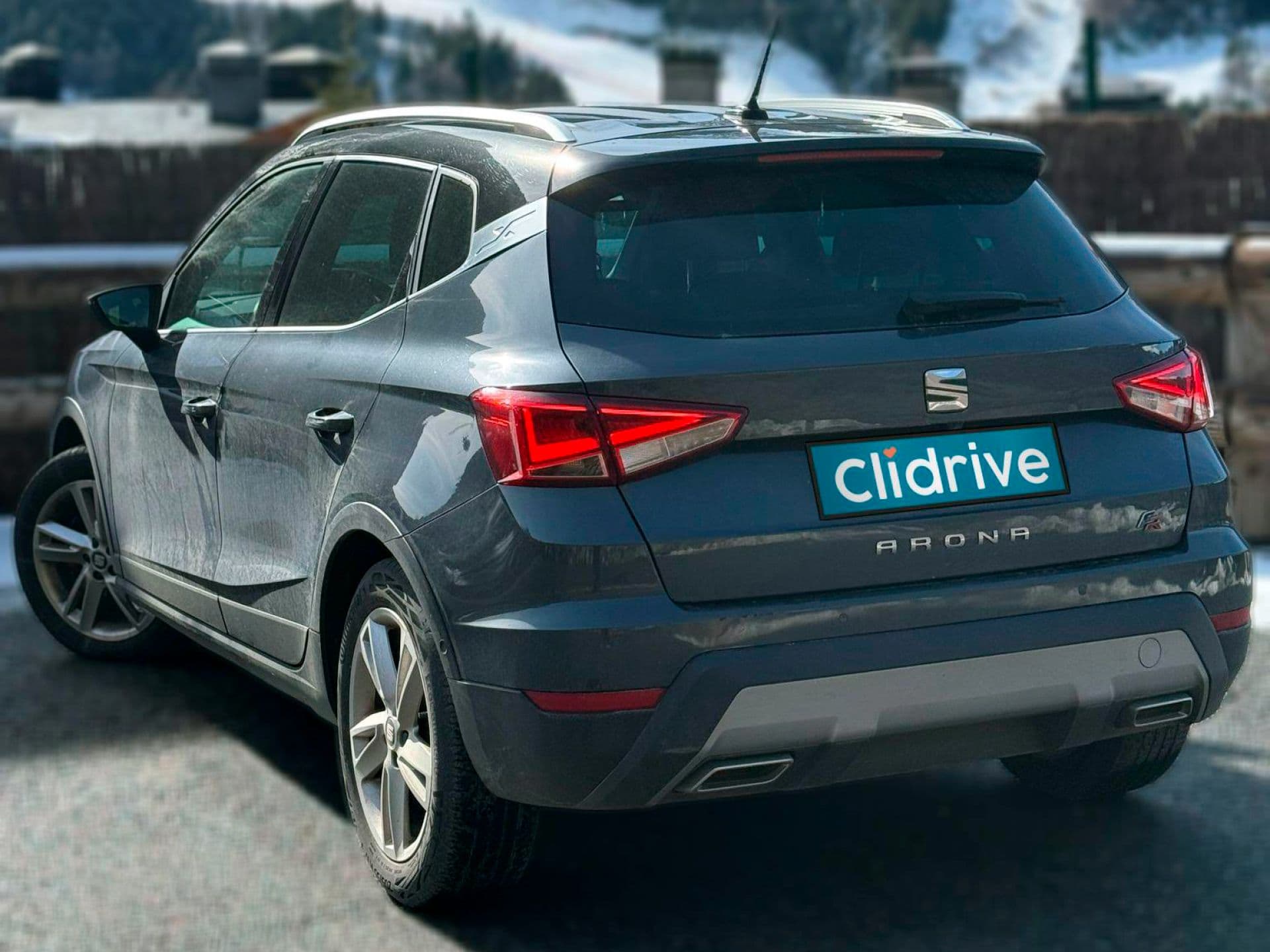SEAT arona