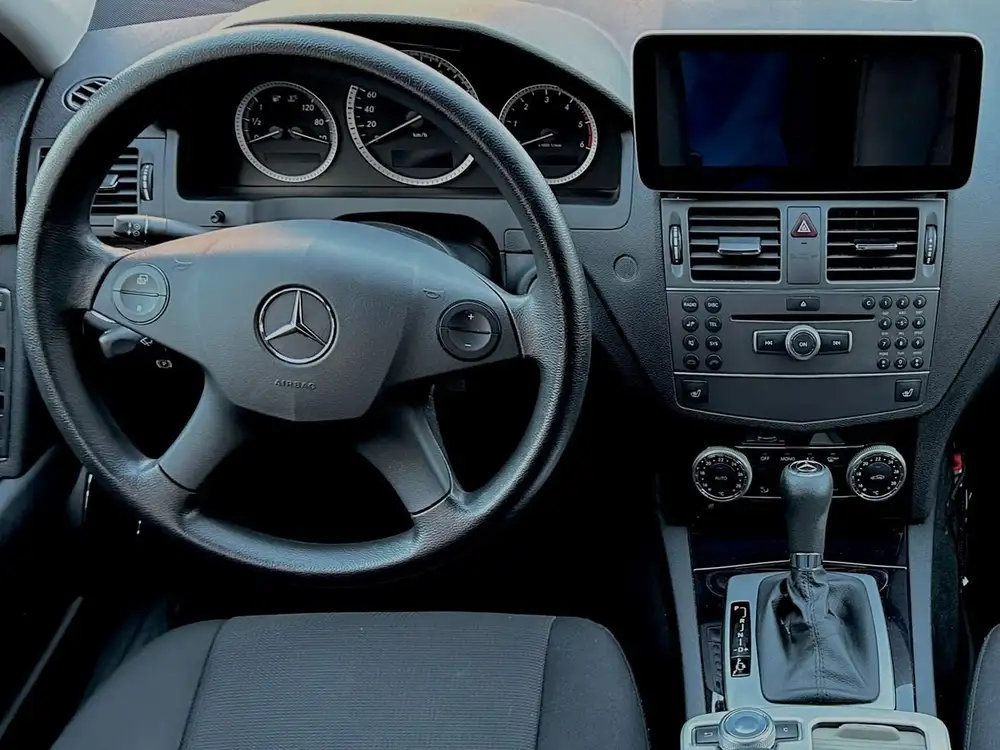 MERCEDES clase c - Foto 5 | Clidrive