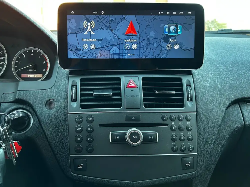 MERCEDES clase c - Foto 7 | Clidrive