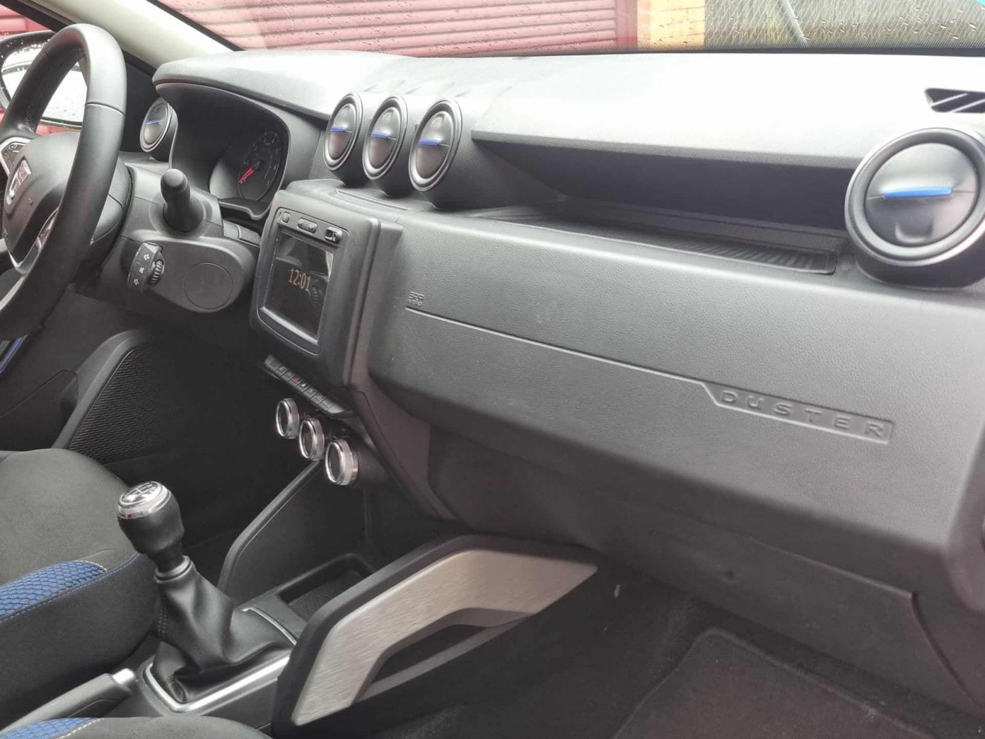 DACIA duster
