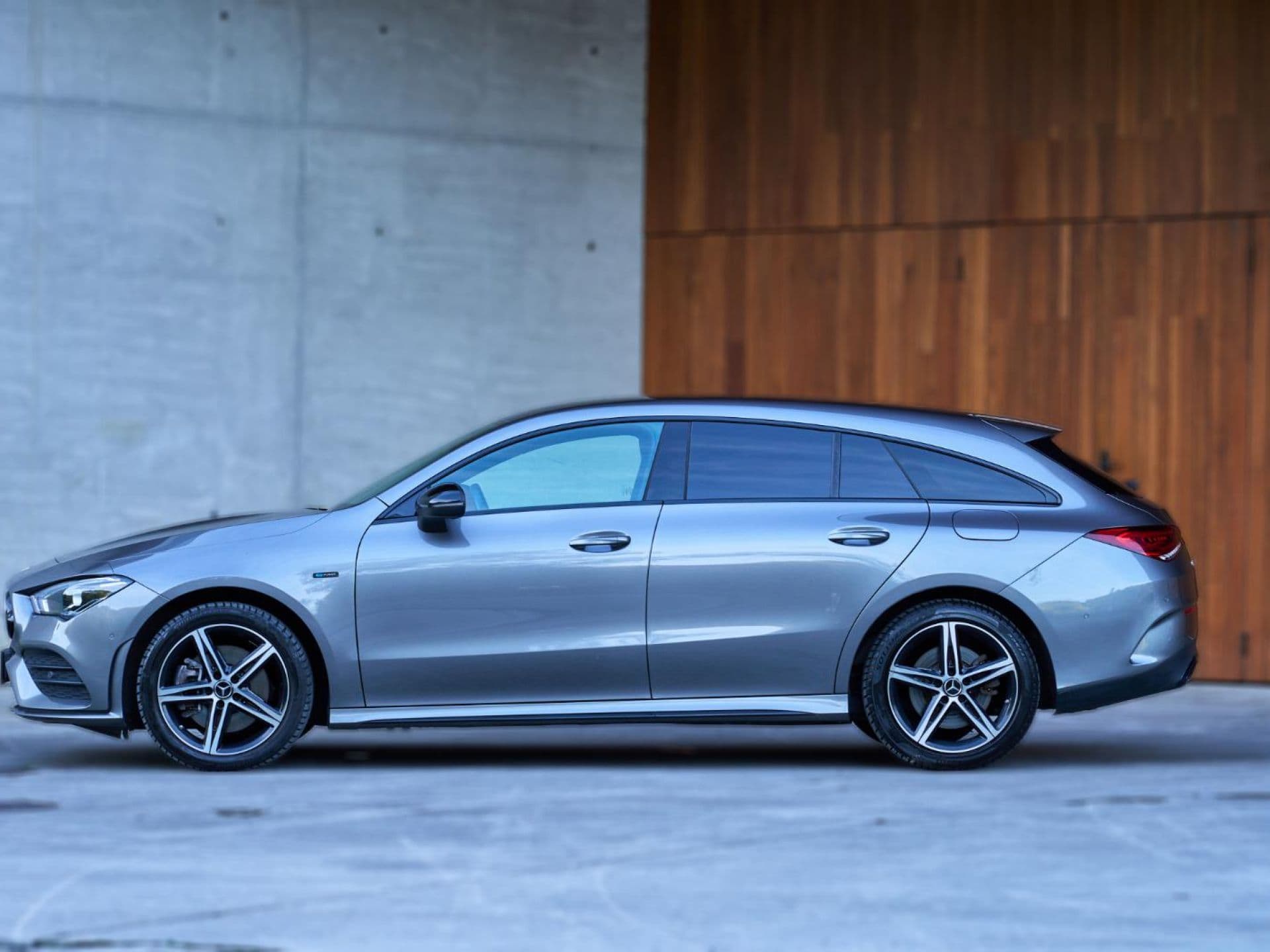 MERCEDES cla