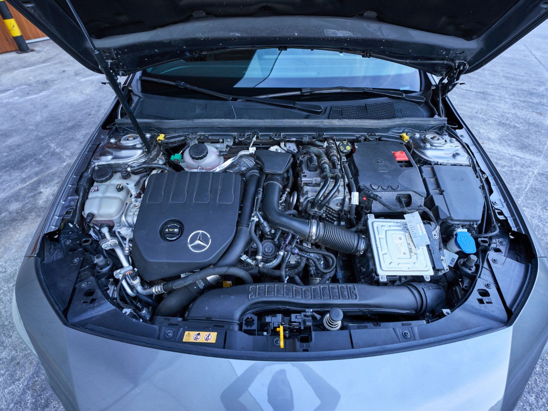 MERCEDES cla