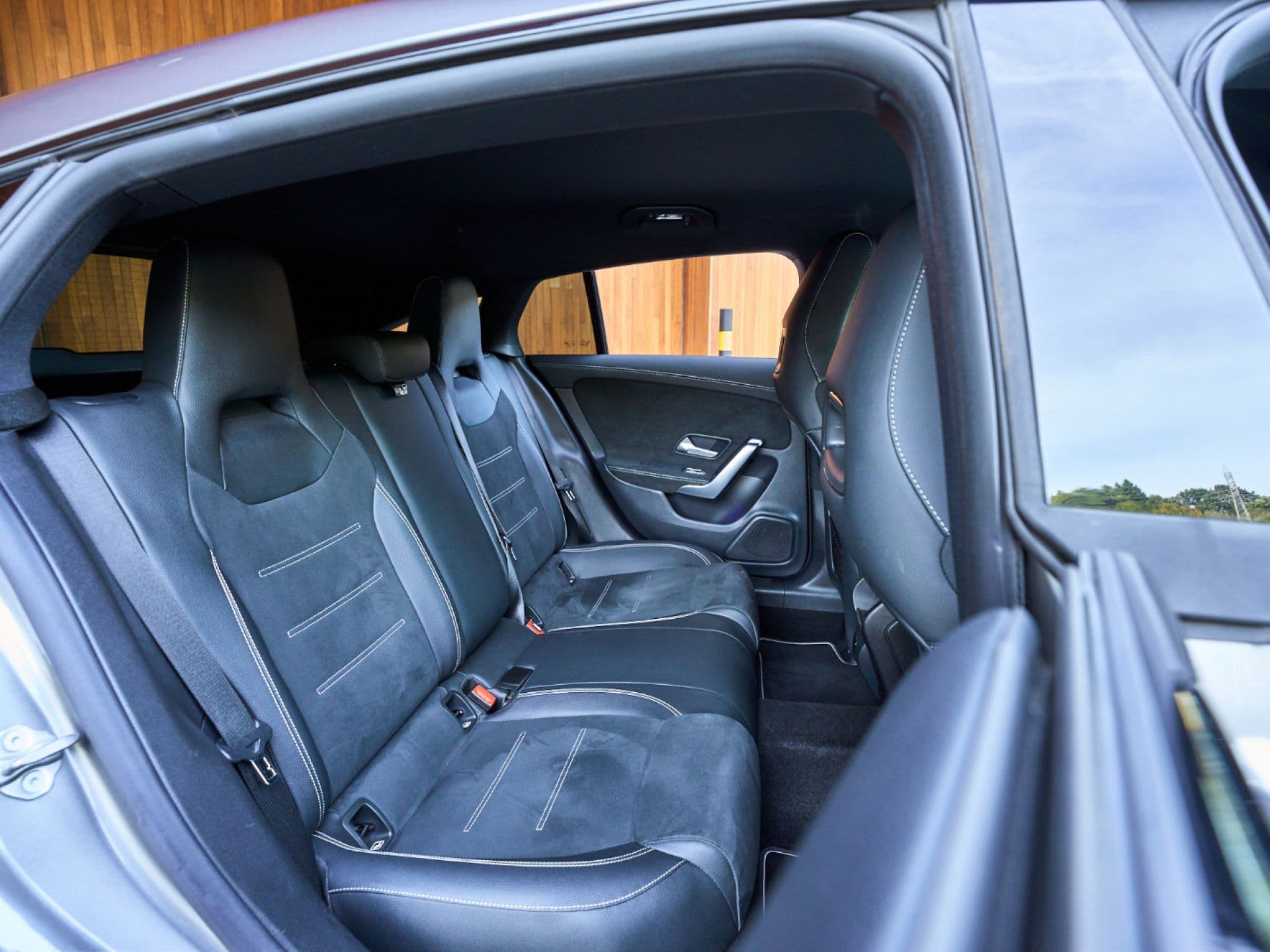 MERCEDES cla