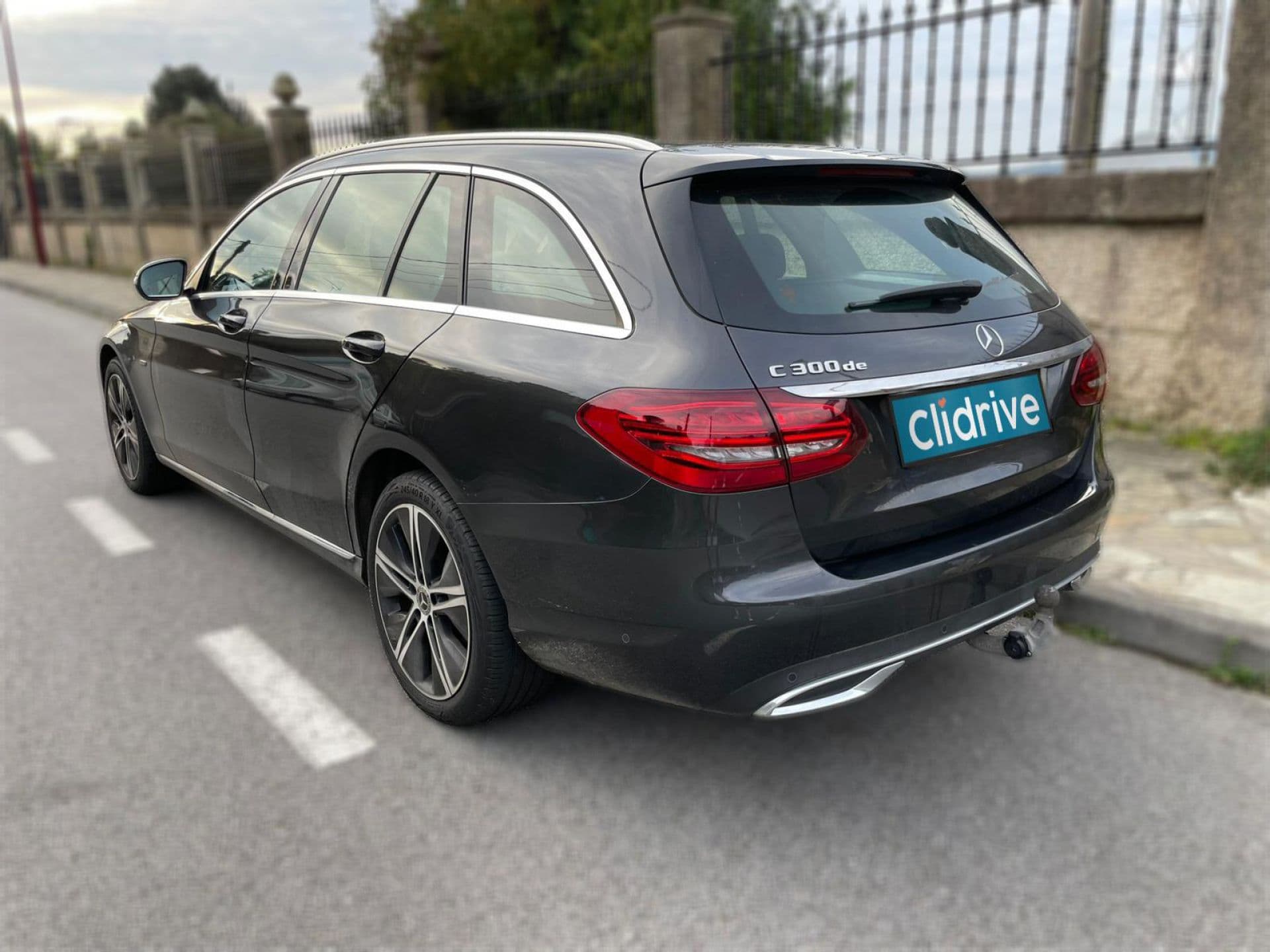 MERCEDES clase c