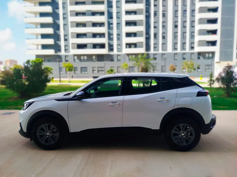 PEUGEOT 2008 - Foto 8 | Clidrive