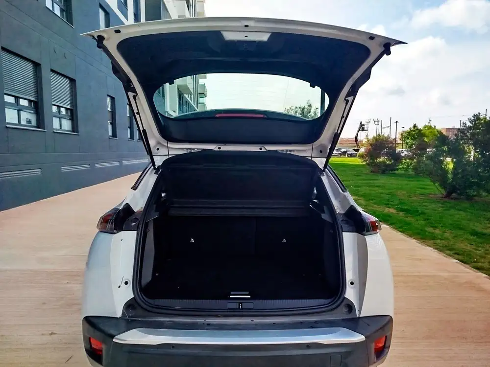 PEUGEOT 2008 - Foto 15 | Clidrive
