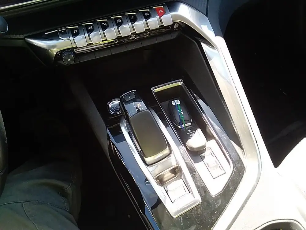 PEUGEOT 3008 de segunda mano | Clidrive