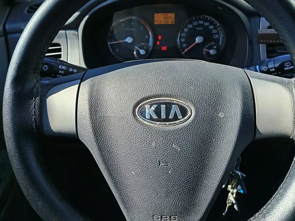 KIA rio - Foto 10 | Clidrive