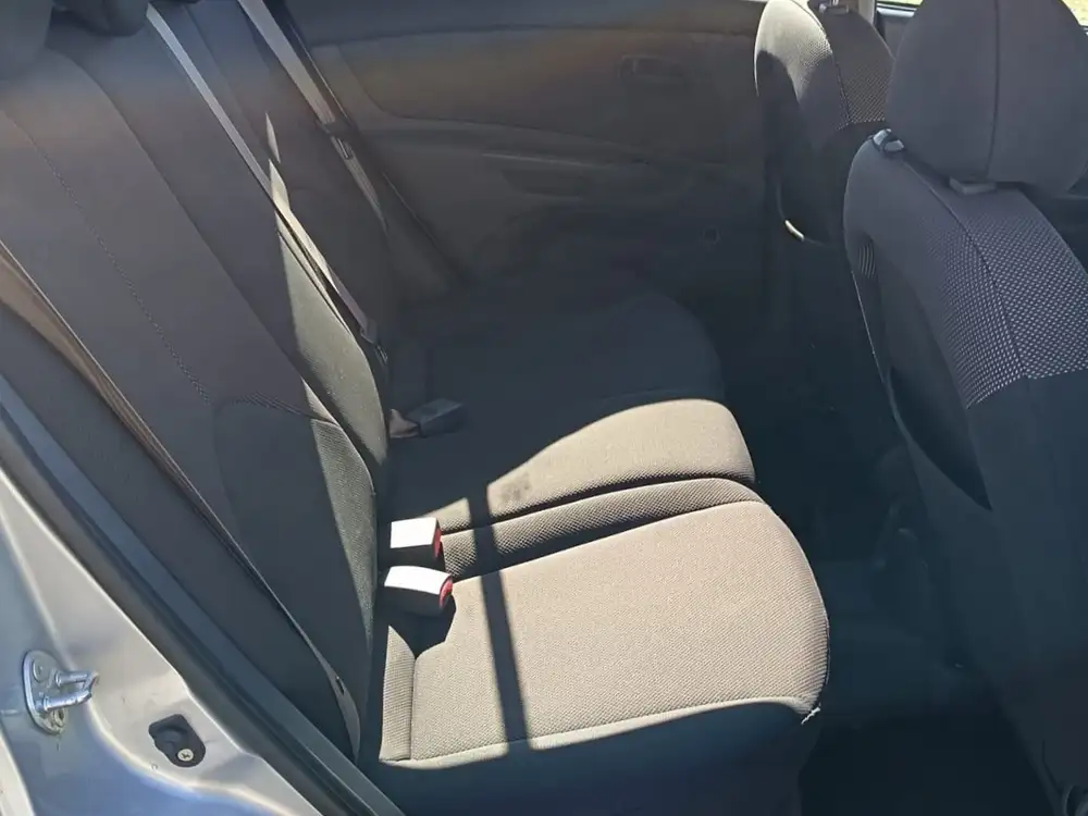 KIA rio - Foto 12 | Clidrive