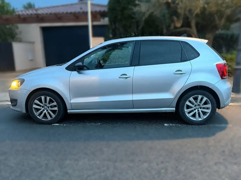 VOLKSWAGEN polo - Foto 4 | Clidrive