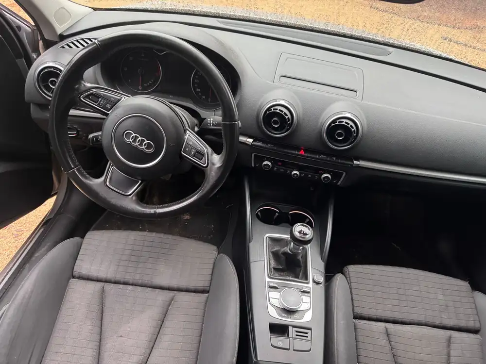 AUDI a3 - Foto 5 | Clidrive