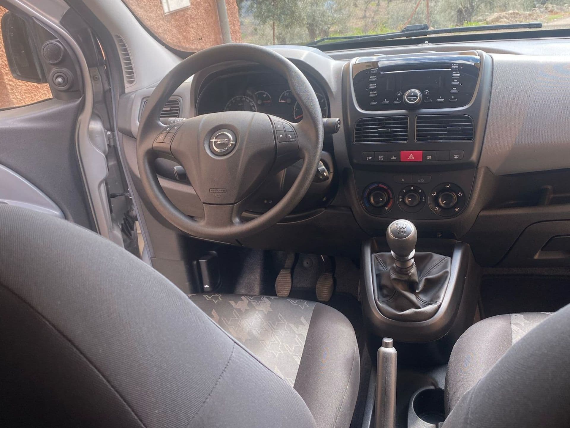 OPEL combo tour