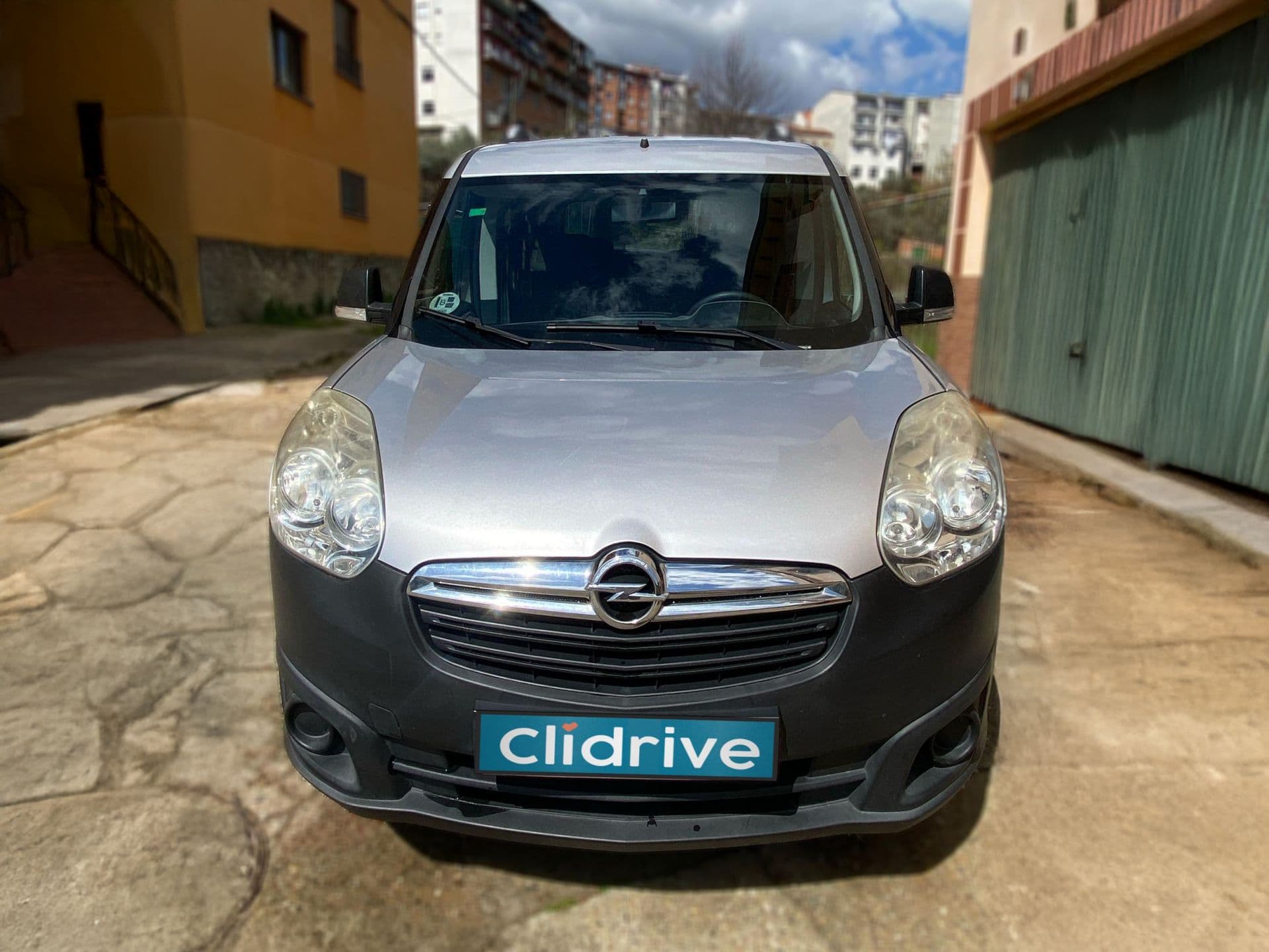 OPEL combo tour
