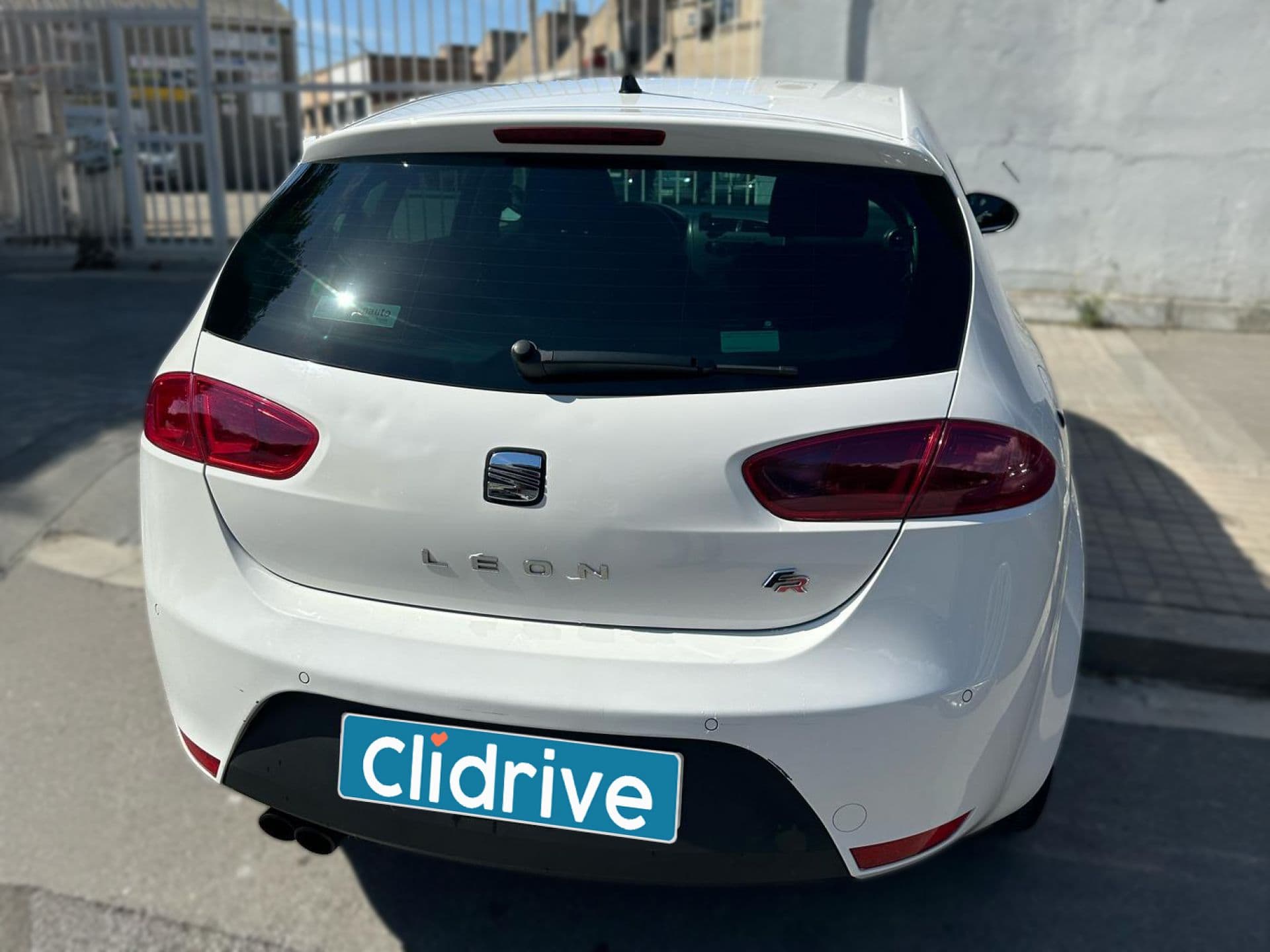 SEAT leon