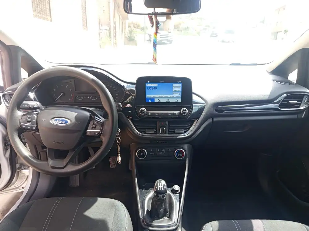 FORD fiesta - Foto 8 | Clidrive