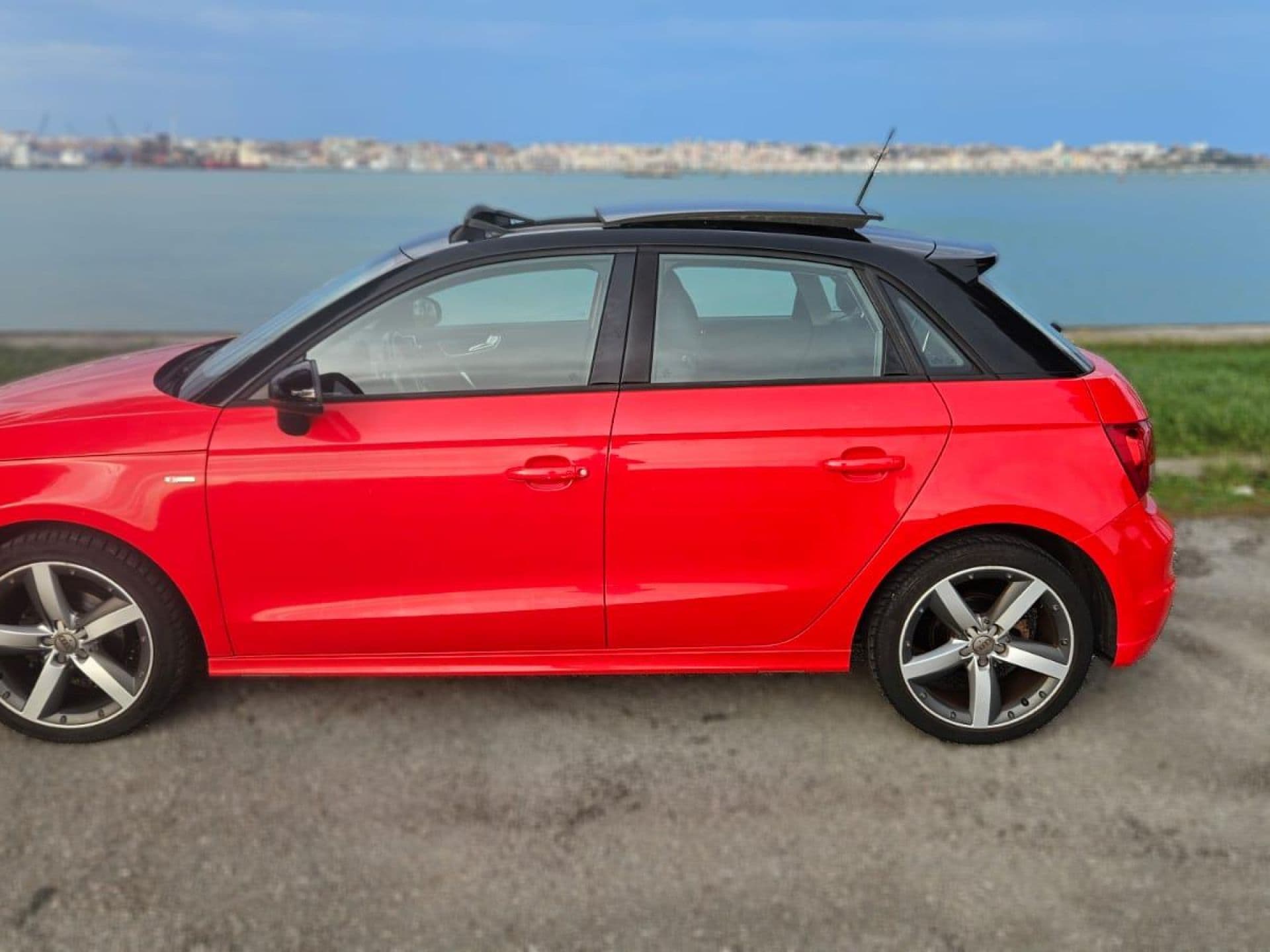AUDI a1