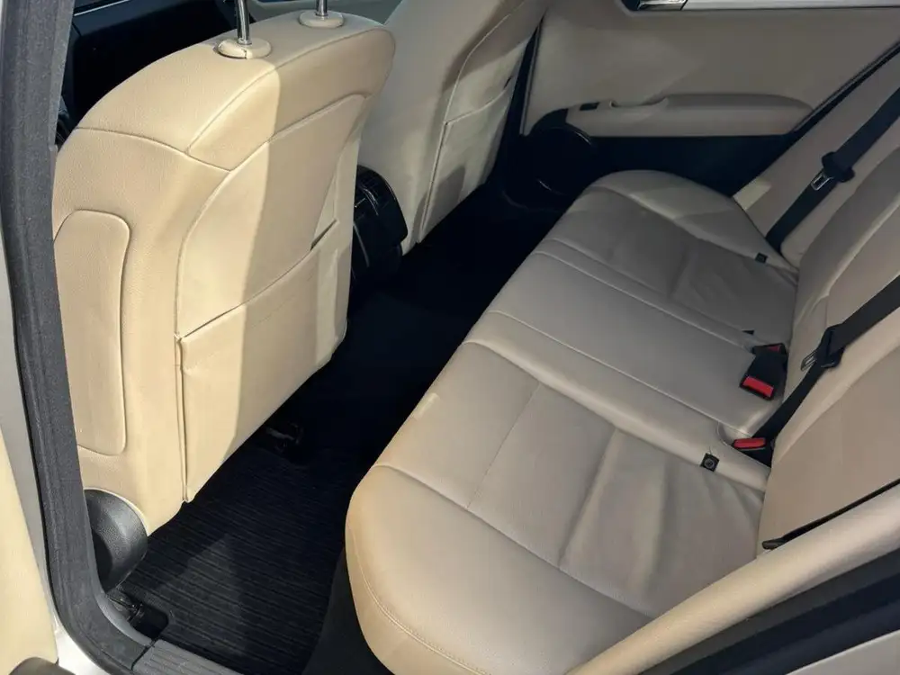 MERCEDES clase c - Foto 11 | Clidrive