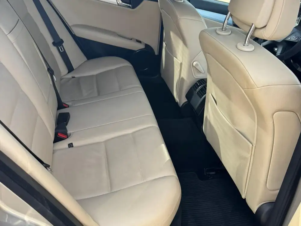 MERCEDES clase c - Foto 12 | Clidrive