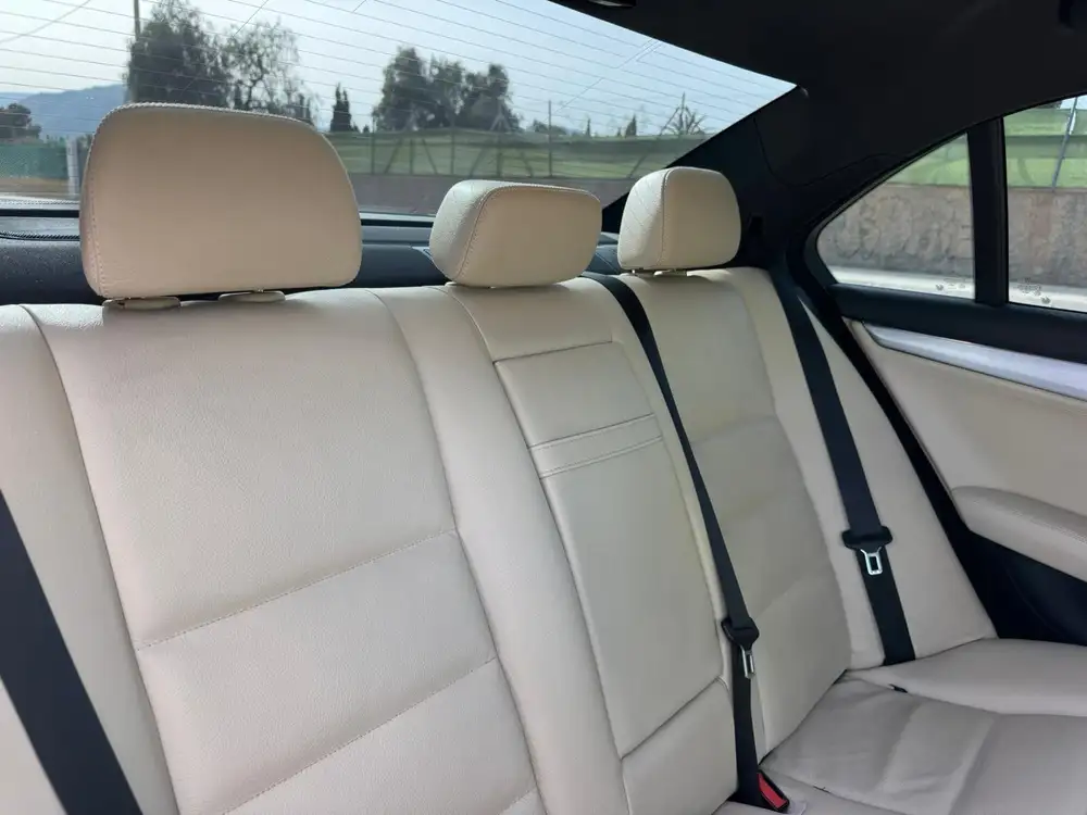 MERCEDES clase c - Foto 13 | Clidrive