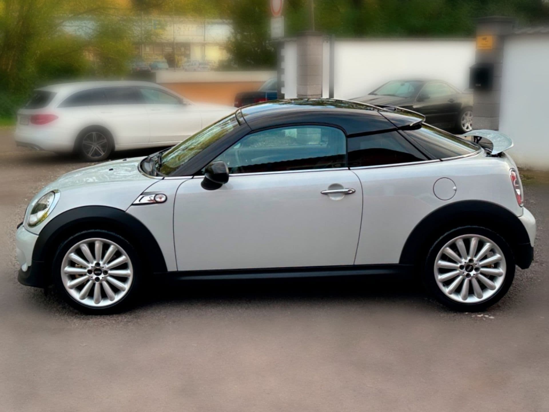 MINI mini