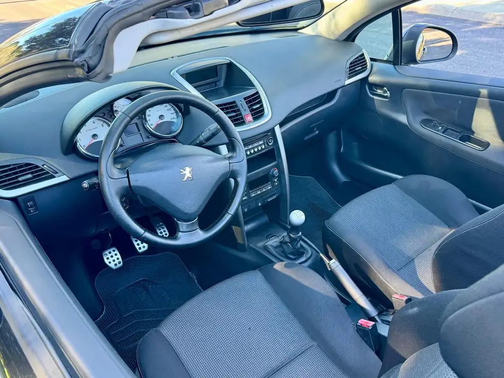 PEUGEOT 207+ - Foto 8 | Clidrive