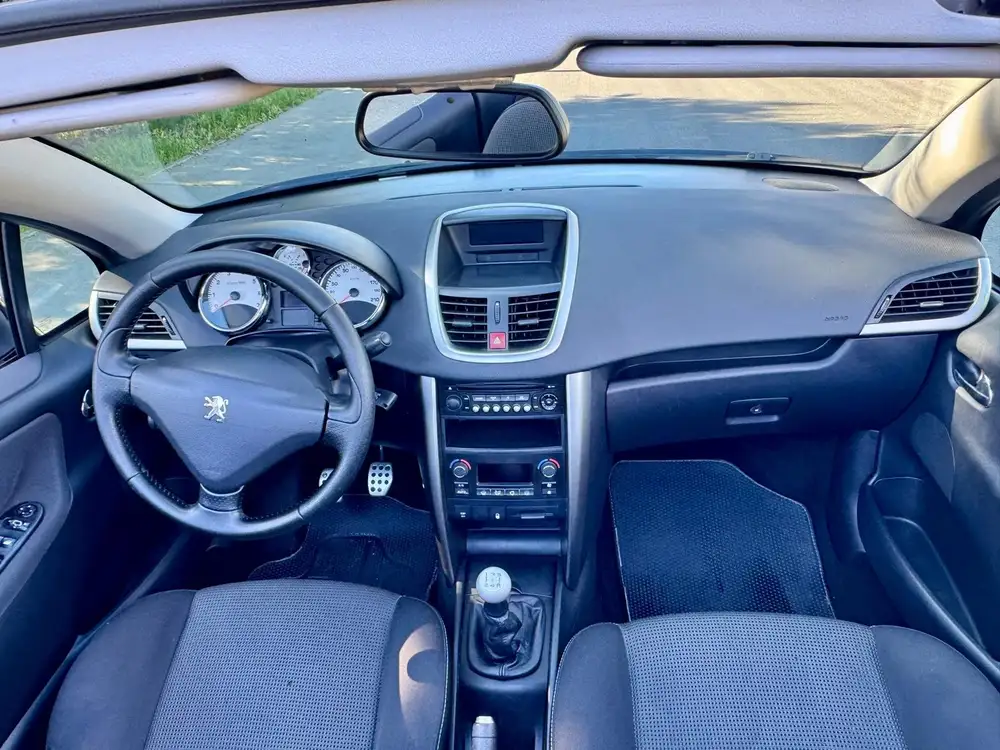 PEUGEOT 207+ - Foto 9 | Clidrive