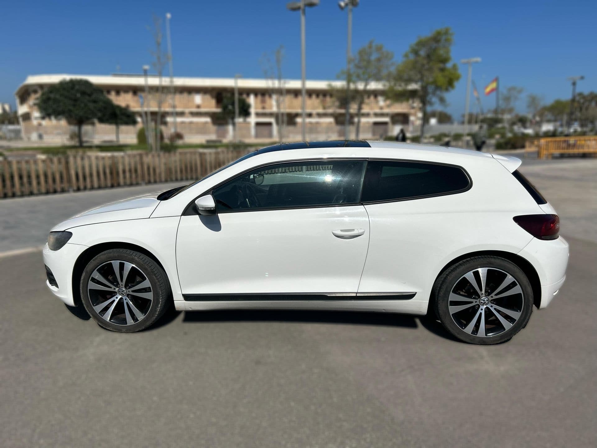 VOLKSWAGEN scirocco