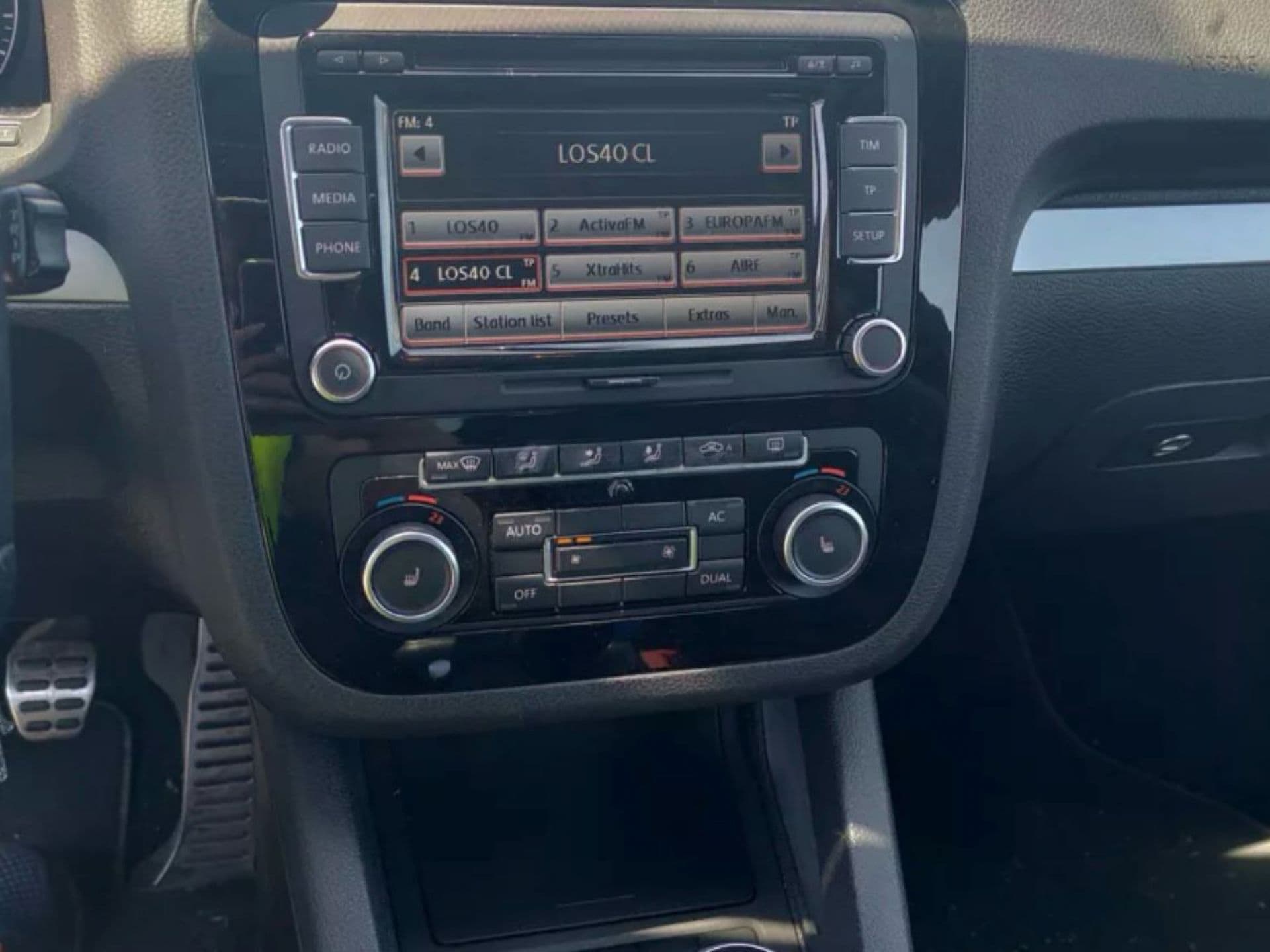 VOLKSWAGEN scirocco