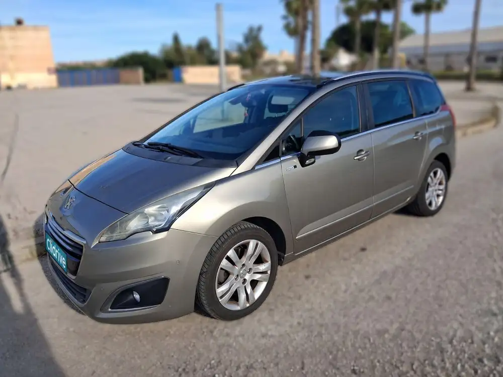 PEUGEOT 5008 - Foto 1 | Clidrive