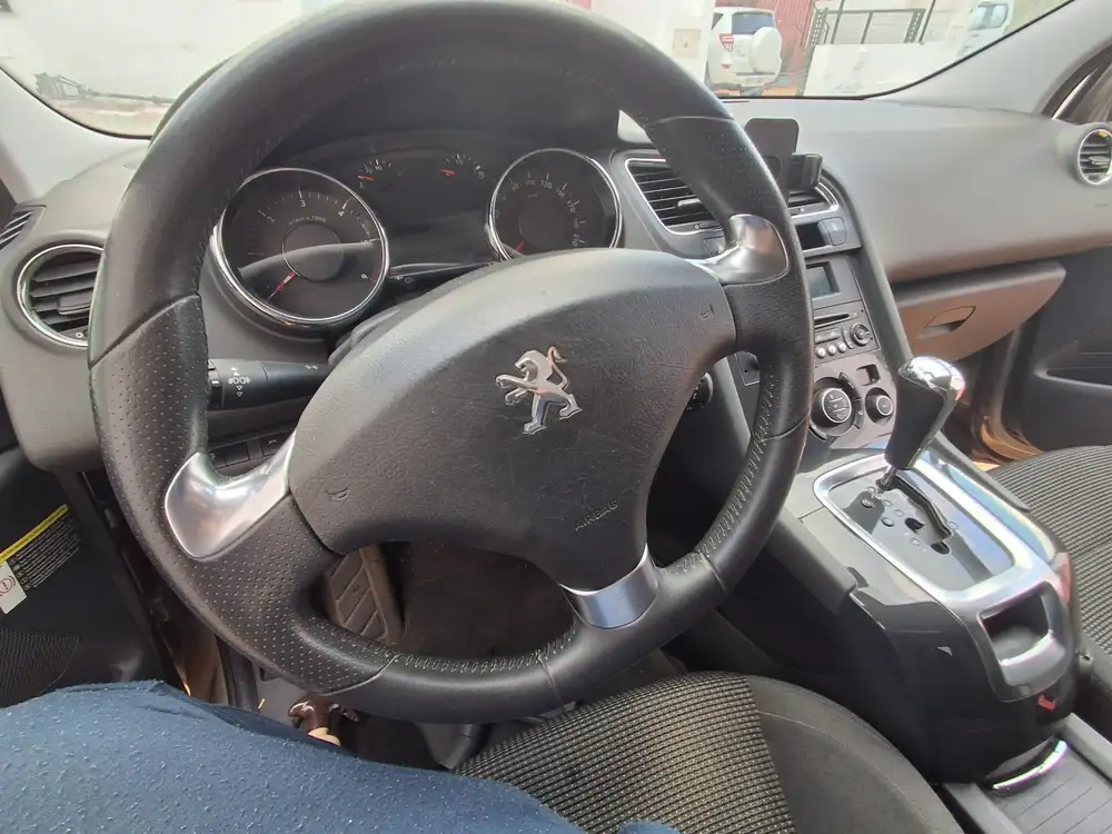 PEUGEOT 5008 - Foto 7 | Clidrive