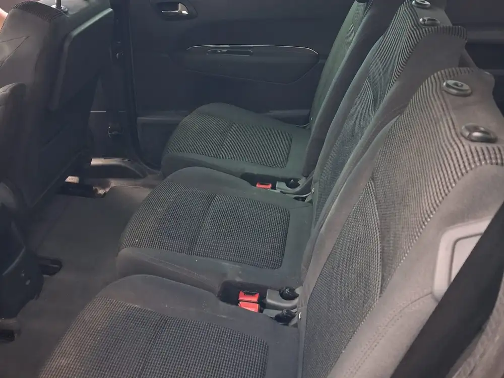 PEUGEOT 5008 - Foto 10 | Clidrive